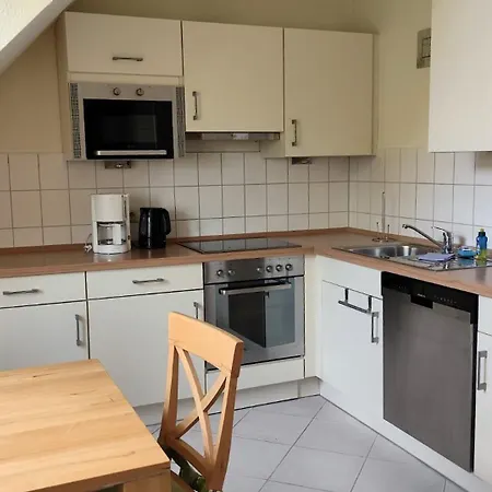 Nixe Apartament *